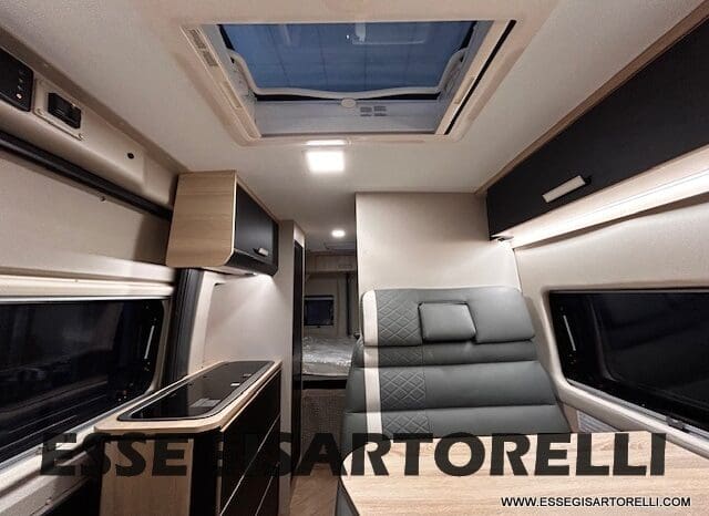 CHAUSSON SPORTLINE V 594 SERIE VAN 599 CM AUTOMATICO 2026 FRIGO MAXI pieno