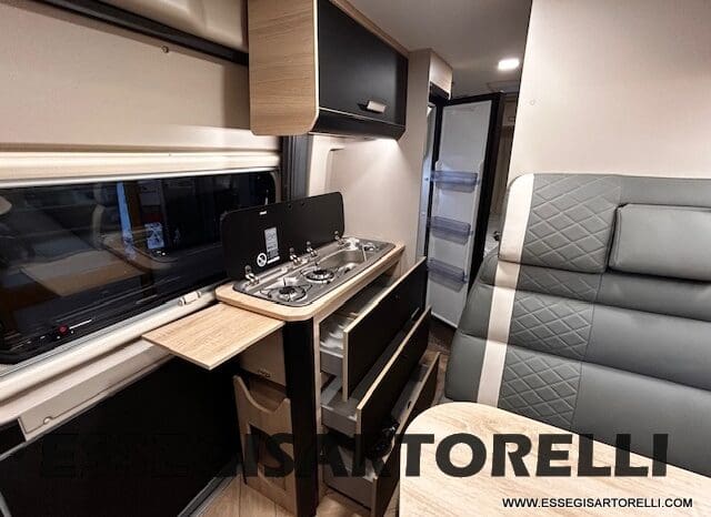 CHAUSSON SPORTLINE V 594 SERIE VAN 599 CM AUTOMATICO 2026 FRIGO MAXI pieno