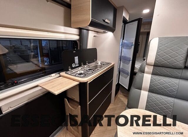 CHAUSSON SPORTLINE V 594 SERIE VAN 599 CM AUTOMATICO 2026 FRIGO MAXI pieno