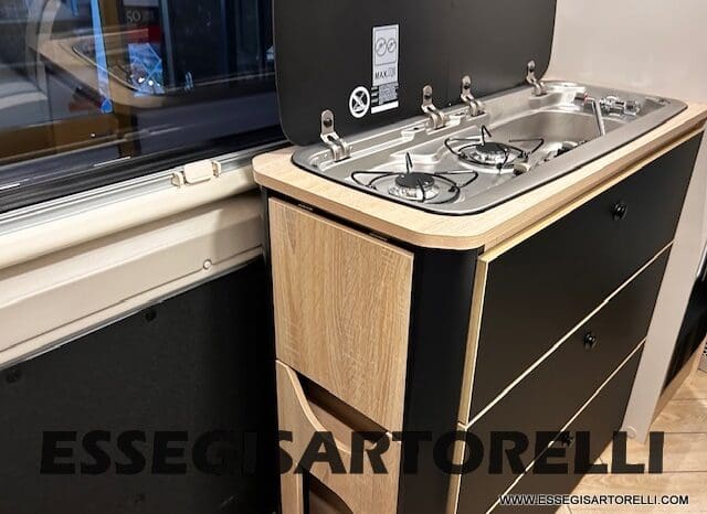 CHAUSSON SPORTLINE V 594 SERIE VAN 599 CM AUTOMATICO 2026 FRIGO MAXI pieno