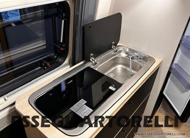 CHAUSSON SPORTLINE V 594 SERIE VAN 599 CM AUTOMATICO 2026 FRIGO MAXI pieno