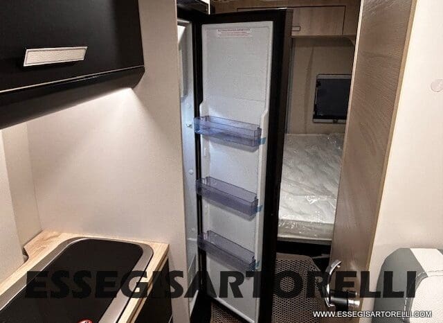 CHAUSSON SPORTLINE V 594 SERIE VAN 599 CM AUTOMATICO 2026 FRIGO MAXI pieno