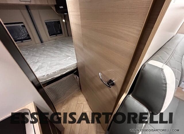 CHAUSSON SPORTLINE V 594 SERIE VAN 599 CM AUTOMATICO 2026 FRIGO MAXI pieno