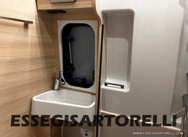 CHAUSSON SPORTLINE V 594 SERIE VAN 599 CM AUTOMATICO 2026 FRIGO MAXI pieno