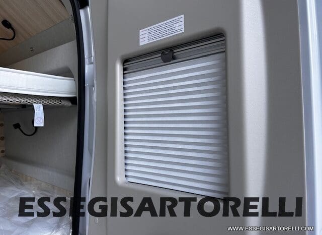 CHAUSSON NEW V 594 MAX FIRST LINE L SERIE VAN 599 CM 2026 pieno