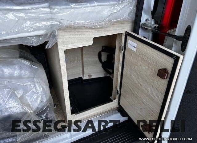 CHAUSSON NEW V 594 MAX FIRST LINE L SERIE VAN 599 CM 2026 pieno