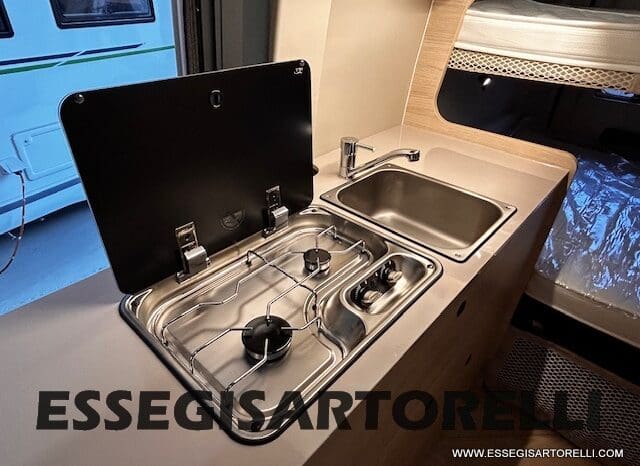 CHAUSSON NEW V 594 MAX FIRST LINE L SERIE VAN 599 CM 2026 pieno