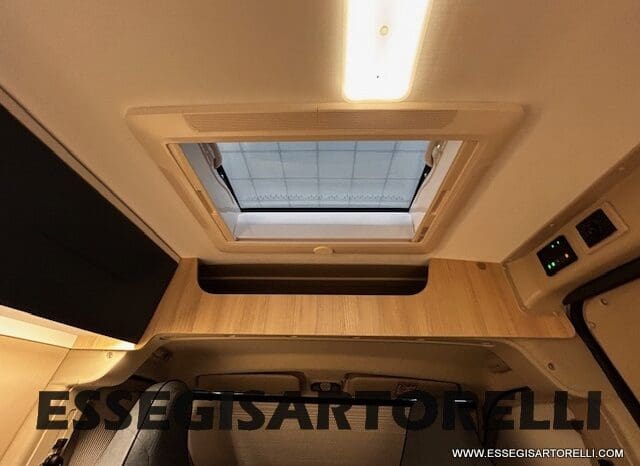 CHAUSSON NEW V 594 MAX FIRST LINE L SERIE VAN 599 CM 2026 pieno