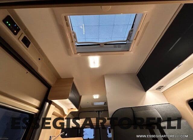 CHAUSSON NEW V 594 MAX FIRST LINE L SERIE VAN 599 CM 2026 pieno