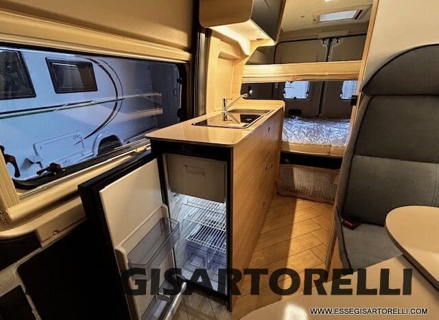 CHAUSSON NEW V 594 MAX FIRST LINE L SERIE VAN 599 CM 2026 pieno