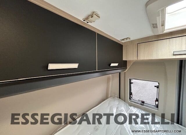 CHAUSSON SPORTLINE V 594 SERIE VAN 599 CM AUTOMATICO 2026 FRIGO MAXI pieno