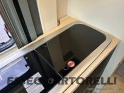 CHAUSSON SPORTLINE V 594 SERIE VAN 599 CM AUTOMATICO 2026 FRIGO MAXI pieno