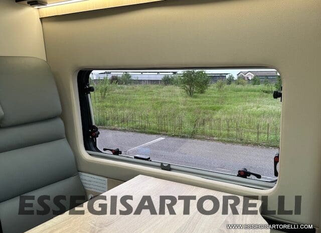 CHAUSSON SPORTLINE V 594 SERIE VAN 599 CM AUTOMATICO 2026 FRIGO MAXI pieno