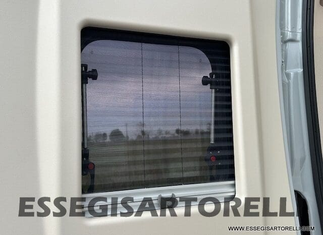 CHAUSSON SPORTLINE V 594 SERIE VAN 599 CM AUTOMATICO 2026 FRIGO MAXI pieno