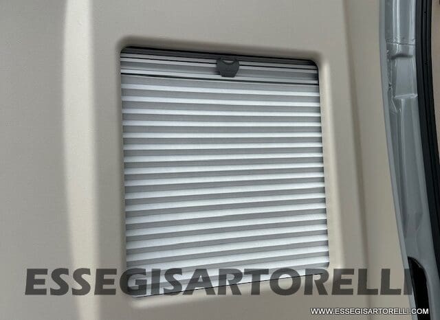 CHAUSSON SPORTLINE V 594 SERIE VAN 599 CM AUTOMATICO 2026 FRIGO MAXI pieno