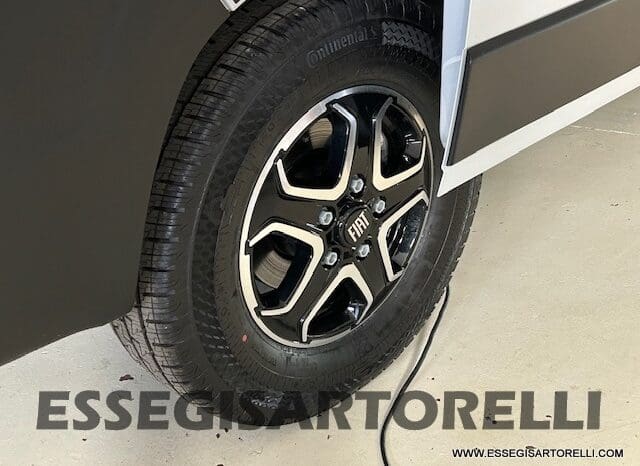 CHAUSSON SPORTLINE V 594 SERIE VAN 599 CM AUTOMATICO 2026 FRIGO MAXI pieno