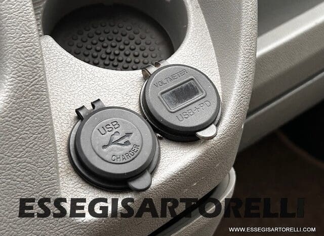 BURSTNER IXEO 666 SEMINTEGRALE BASCULANTE 2009 674 cm DOPPIO CLIMA pieno