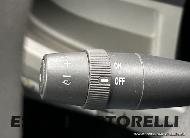 BURSTNER IXEO 666 SEMINTEGRALE BASCULANTE 2009 674 cm DOPPIO CLIMA pieno