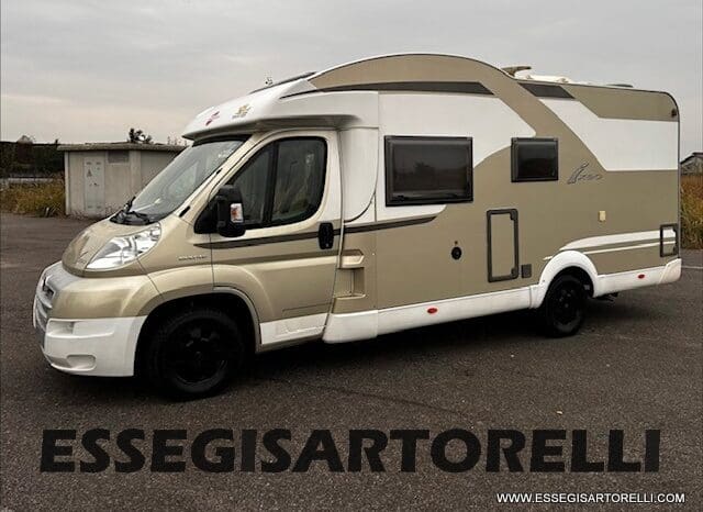 BURSTNER IXEO 666 SEMINTEGRALE BASCULANTE 2009 674 cm DOPPIO CLIMA pieno