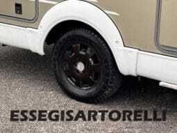 BURSTNER IXEO 666 SEMINTEGRALE BASCULANTE 2009 674 cm DOPPIO CLIMA pieno