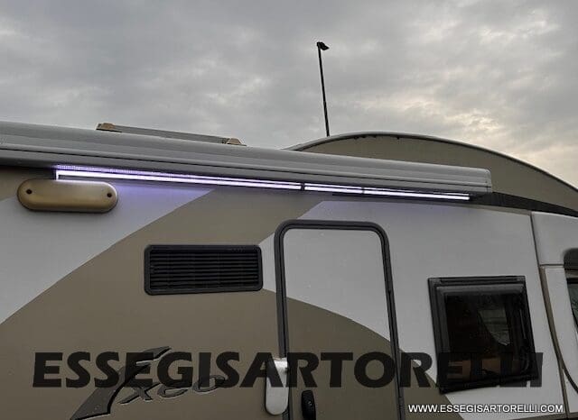 BURSTNER IXEO 666 SEMINTEGRALE BASCULANTE 2009 674 cm DOPPIO CLIMA pieno