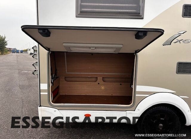 BURSTNER IXEO 666 SEMINTEGRALE BASCULANTE 2009 674 cm DOPPIO CLIMA pieno