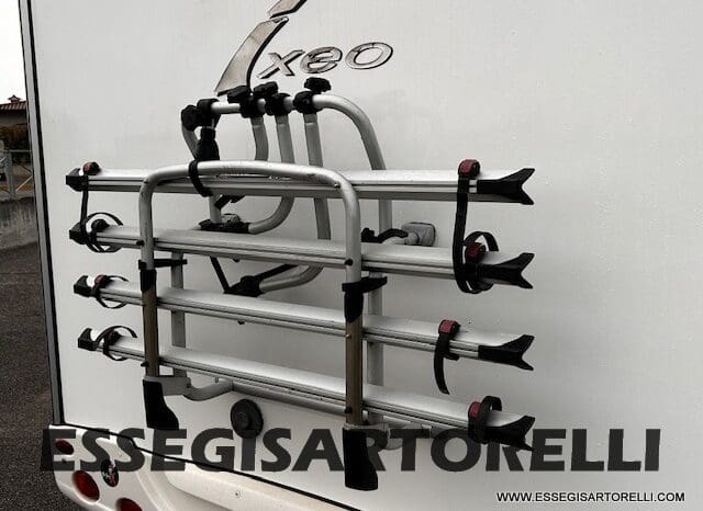 BURSTNER IXEO 666 SEMINTEGRALE BASCULANTE 2009 674 cm DOPPIO CLIMA pieno