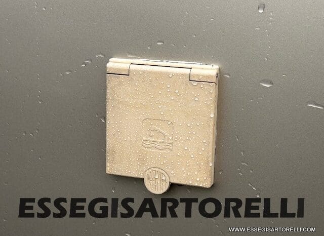 BURSTNER IXEO 666 SEMINTEGRALE BASCULANTE 2009 674 cm DOPPIO CLIMA pieno