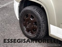 BURSTNER IXEO 666 SEMINTEGRALE BASCULANTE 2009 674 cm DOPPIO CLIMA pieno