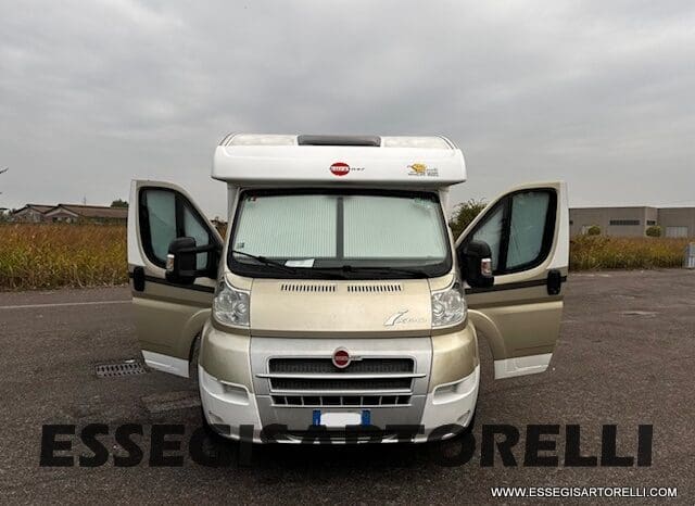 BURSTNER IXEO 666 SEMINTEGRALE BASCULANTE 2009 674 cm DOPPIO CLIMA pieno