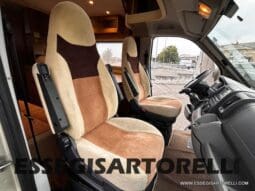 BURSTNER IXEO 666 SEMINTEGRALE BASCULANTE 2009 674 cm DOPPIO CLIMA pieno