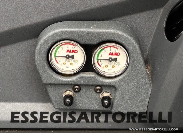 BURSTNER IXEO 666 SEMINTEGRALE BASCULANTE 2009 674 cm DOPPIO CLIMA pieno