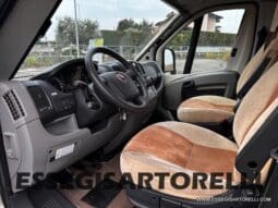 BURSTNER IXEO 666 SEMINTEGRALE BASCULANTE 2009 674 cm DOPPIO CLIMA pieno