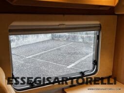 BURSTNER IXEO 666 SEMINTEGRALE BASCULANTE 2009 674 cm DOPPIO CLIMA pieno