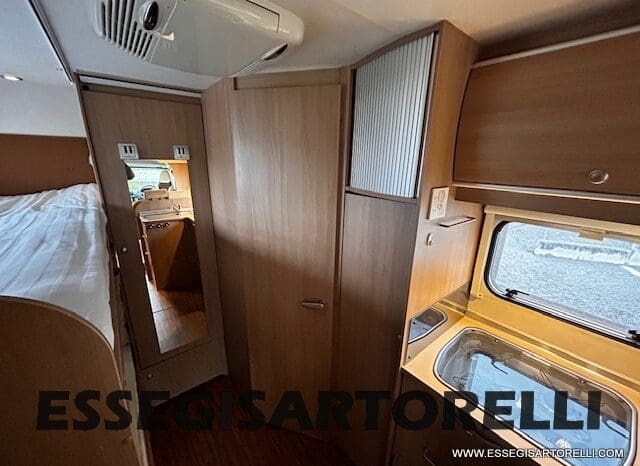 BURSTNER IXEO 666 SEMINTEGRALE BASCULANTE 2009 674 cm DOPPIO CLIMA pieno