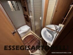 BURSTNER IXEO 666 SEMINTEGRALE BASCULANTE 2009 674 cm DOPPIO CLIMA pieno