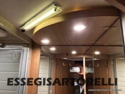 BURSTNER IXEO 666 SEMINTEGRALE BASCULANTE 2009 674 cm DOPPIO CLIMA pieno