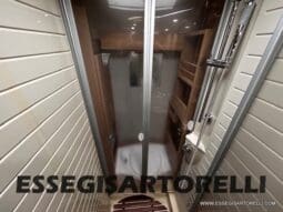 BURSTNER IXEO 666 SEMINTEGRALE BASCULANTE 2009 674 cm DOPPIO CLIMA pieno