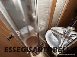 BURSTNER IXEO 666 SEMINTEGRALE BASCULANTE 2009 674 cm DOPPIO CLIMA pieno