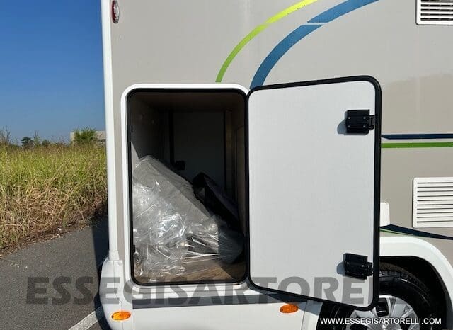 CHAUSSON ETAPE 650 GARAGE 636 CM 01/2025 KM 3.264 DOPPIO CLIMA pieno