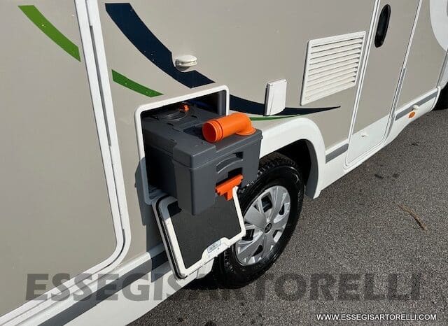CHAUSSON ETAPE 650 GARAGE 636 CM 01/2025 KM 3.264 DOPPIO CLIMA pieno