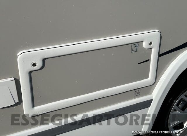 CHAUSSON ETAPE 650 GARAGE 636 CM 01/2025 KM 3.264 DOPPIO CLIMA pieno