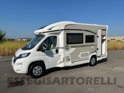 CHAUSSON ETAPE 650 GARAGE 636 CM 01/2025 KM 3.264 DOPPIO CLIMA pieno
