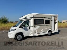 CHAUSSON ETAPE 650 GARAGE 636 CM 01/2025 KM 3.264 DOPPIO CLIMA pieno