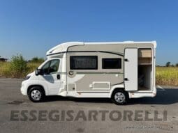 CHAUSSON ETAPE 650 GARAGE 636 CM 01/2025 KM 3.264 DOPPIO CLIMA pieno