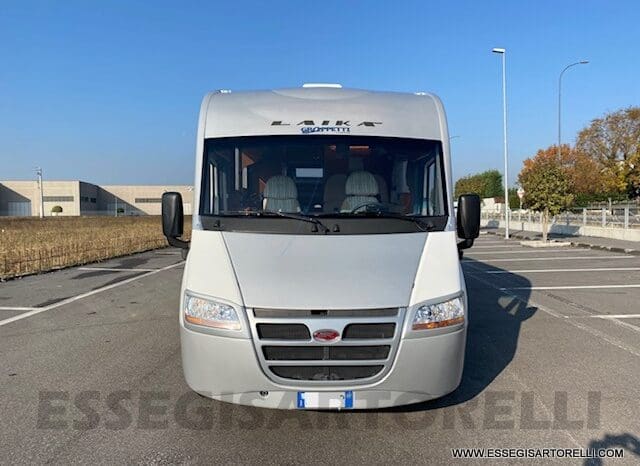LAIKA REXOSLINE 650 3.000 160 CV POWER 2009 677 CM pieno
