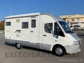 LAIKA REXOSLINE 650 3.000 160 CV POWER 2009 677 CM