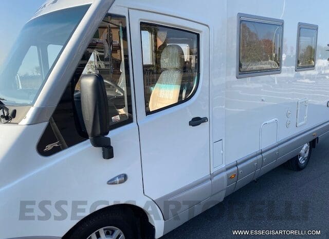 LAIKA REXOSLINE 650 3.000 160 CV POWER 2009 677 CM pieno