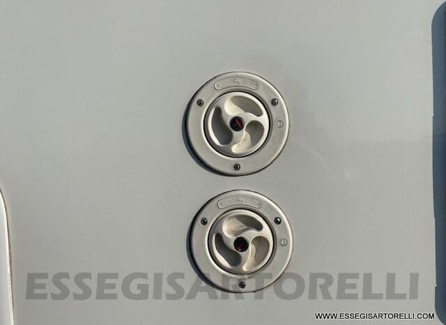 LAIKA REXOSLINE 650 3.000 160 CV POWER 2009 677 CM pieno