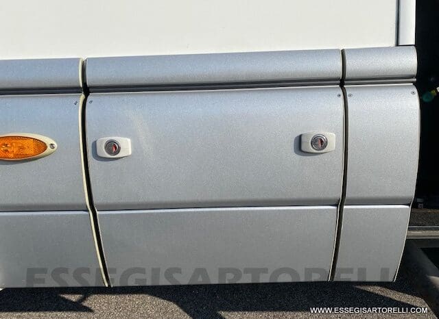 LAIKA REXOSLINE 650 3.000 160 CV POWER 2009 677 CM pieno
